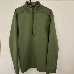 新淨企理：99% 男裝綠色保暖禦寒上衣 Size L