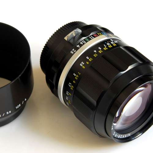 Nikon 105MM f2.5 Nikkor P.C Auto 收藏級 99% New 附原廠HS-4金屬遮光罩