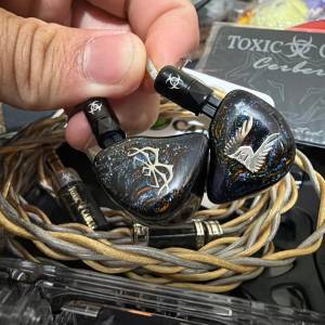 Kinera 海拉 混合單元耳機 + Toxic Cables Cerberus 限量耳機升級線 + Shanling M8T...