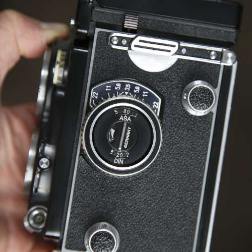 Rolleiflex 3.5T Carl Zeiss Teassar f3.5/75mm 雙鏡機 小有極新!!