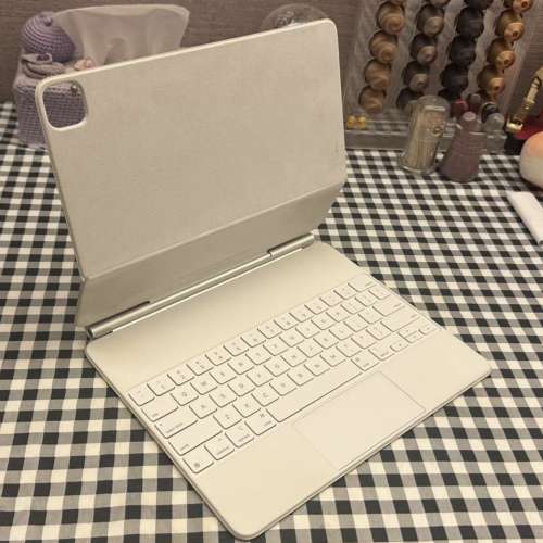 Apple iPad Magic Keyboard 11吋 白色 行貨 99%新 非常少用和新淨 蘋果專門店買入$...