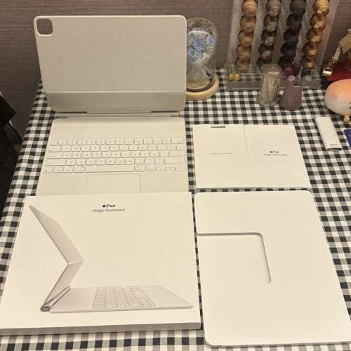 Apple iPad Magic Keyboard 11吋 白色 行貨 99%新 非常少用和新淨 蘋果專門店買入$...