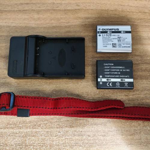 Olympus Tough TG-4 防水相機 Digital Camera