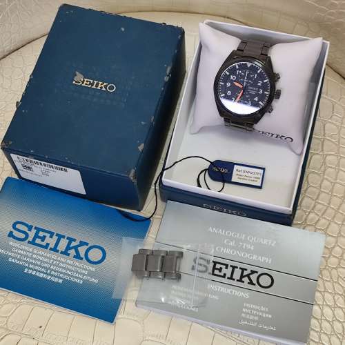 Seiko 電子計時石英表（43mm, 7T94)