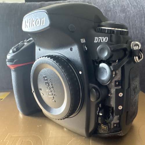 Nikon D700 body battery 2 pack with Tokina 16-50mm F2.8