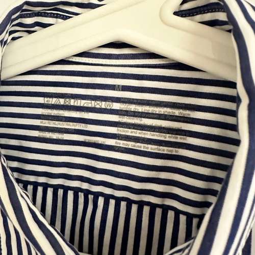 企理二手︰男裝二手恤衫：Muji Men Shirt 藍白色直間恤衫中碼 Size M