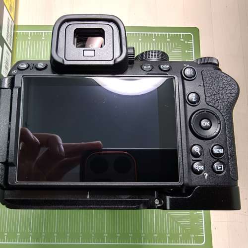 新淨行貨有保 Nikon Z50II 淨機身+SmallRig底座+充電器+原裝2電+JJC2電
