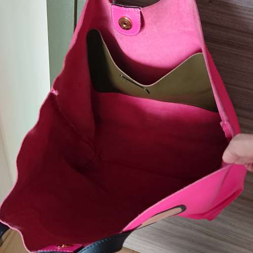 正牌Valentino手袋