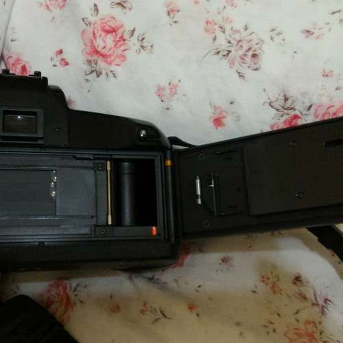 Canon EOS 100