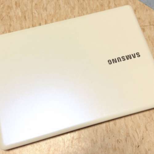 Samsung 15.6吋大屏（16 Ram）(256gb高速固態ssd+500Hdd）（Display card:Nvidia 91...