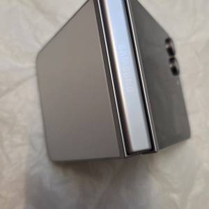 SAMSUNG FLIP 6 香港行貨 12+ 256全新一樣