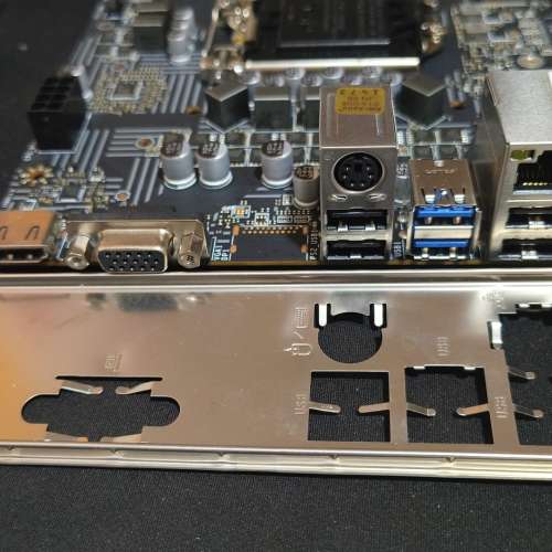 H510M BOMBERMicro-ATX主板 ((正版Window11Pro啟動碼)) Socket 1200