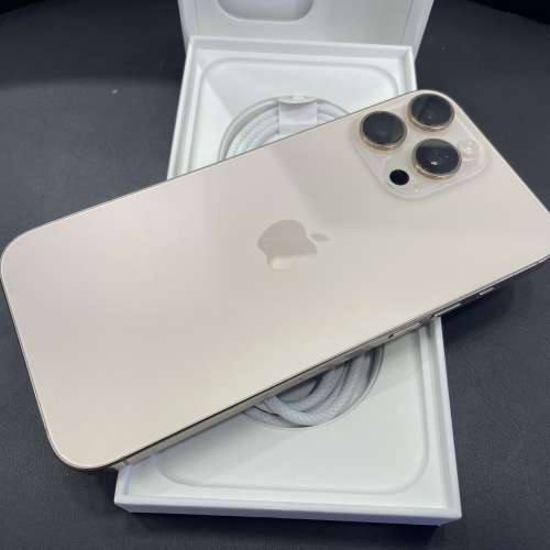 95%New iPhone 16 Pro Max 1TB 金色 香港行貨 電池92% 有配件 自用首選超值