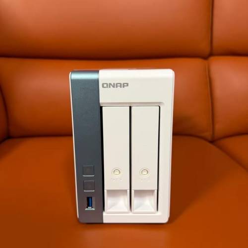 QNAP TS-231P3 NAS 8GB RAM Windows  Mac OS Linux 三系統通用