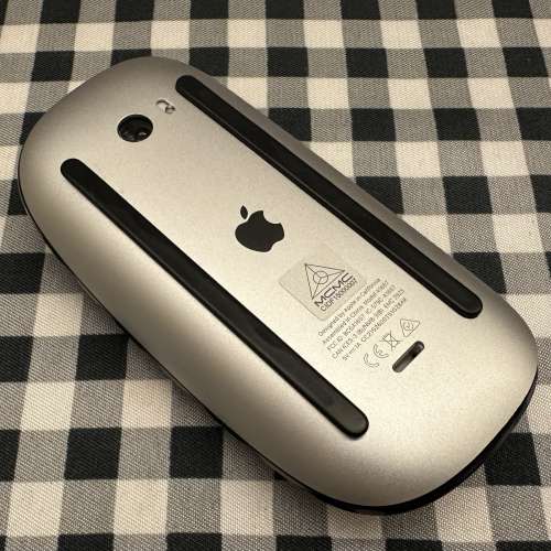 新款 Apple Magic Mouse 3 Type C 黑色 行貨 100%全新  只開了檢查和試機 電量和操...