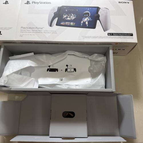 PS portal 日版九成新，配件箱齊全