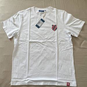 全新 K&bull;SWISS 白色T恤