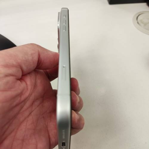 iphone 17 pro max 256 銀色