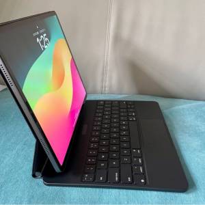Apple iPad Pro 3rd Gen 11" 2021 M1 256GB Silver WiFi & Cellular 5G Unlocked