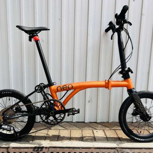 (靚價 橙色 同 限定櫻花粉色) 2026  新款 JAVA NEO 9速/12速電變 油剎桶軸 16吋349 ...