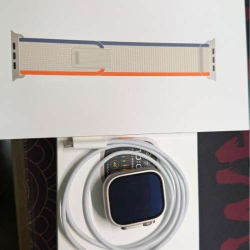 Apple Watch Ultra 2 原色