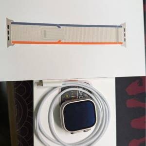 Apple Watch Ultra 2 原色