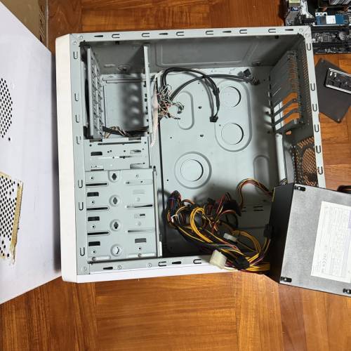 Cooler Master 電腦機箱 Elite 310 ATX