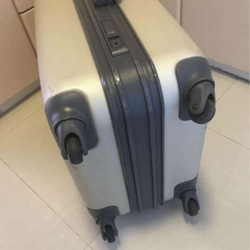 26吋行李箱旅行箱硬喼