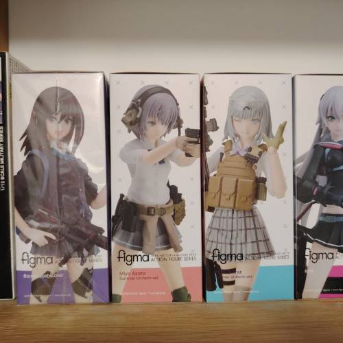 Figma 11盒 + 1支槍 （ 共12盒）