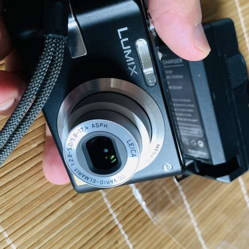 Panasonic Lumix DMC-FX10