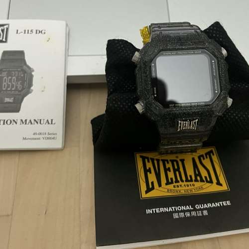 全新 Everlast L-115 DG 灰黑色 運動手錶 (自行換電) 清屋出售 HK$78.00