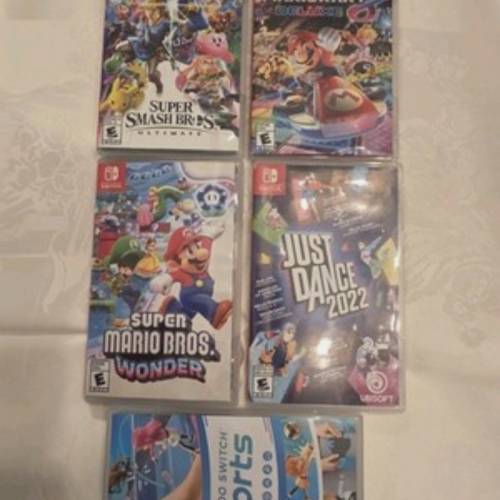 🎮任天堂 Switch Bundle HAC-001-01 带 5 个游戏。 Mario Cart Deluxe 8 及更多🕹