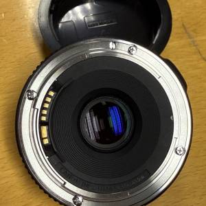 Canon EF 40mm F2.8 STM