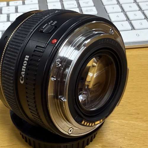 Canon EF 50mm F1.4
