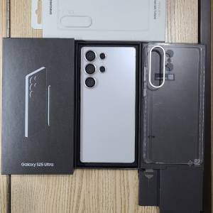 特長保養 99.99%新 SAMSUNG Galaxy S25 Ultra (12+256) 鈦金屬銀色 香港三星官網行貨