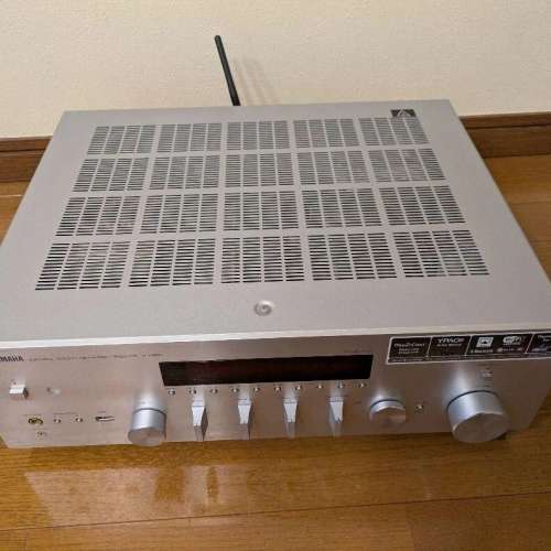 YAMAHA R-N803 擴音機