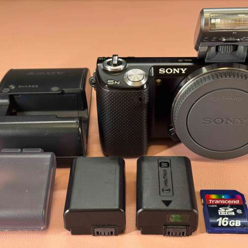Sony NEX-5N 相機套裝  (自行選配鏡頭)