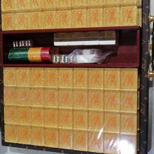 高質老花麻將套裝 全新未用 金色閃石麻將 全套齊 送禮自用兩相宜
