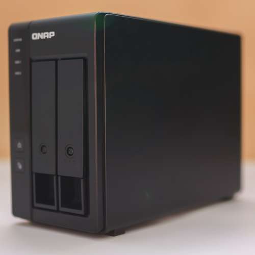 QNAP TR-012 磁碟陣列儲存裝置