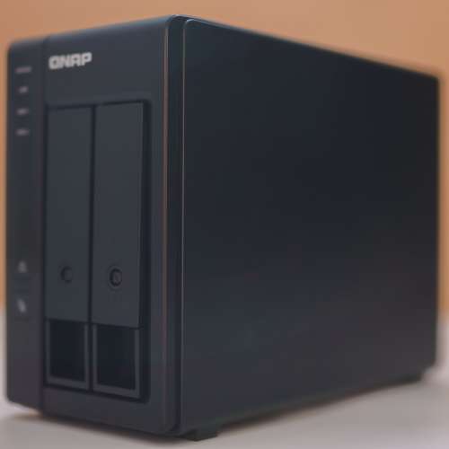 QNAP TR-012 磁碟陣列儲存裝置