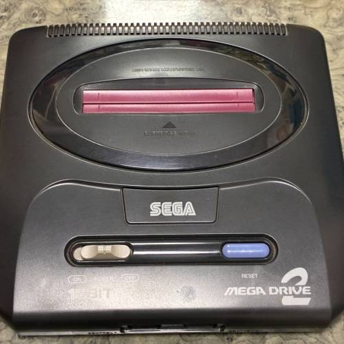 Sega Megadrive 2 + Virtua Racing 立体賽車