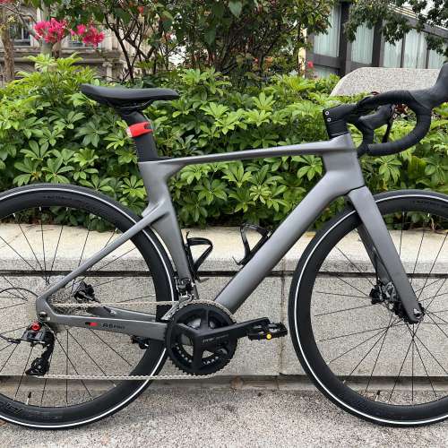 特價款式 2025 TWITTER R5 PRO 二代 24速碟剎桶軸碳纖維公路車 送水架前後蛙燈