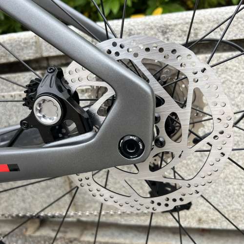 特價款式 2025 TWITTER R5 PRO 二代 24速碟剎桶軸碳纖維公路車 送水架前後蛙燈