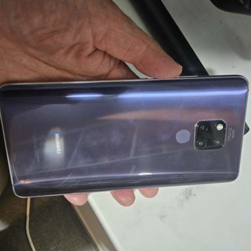 Huawei Mate 20x 4g 7.2吋巨屏 128gb港版