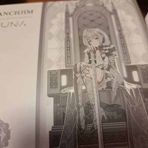 Tanchjim luna小尾巴