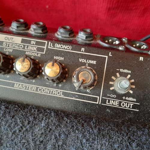 roland made in japan kc500 Keyboard Amplifier 音箱,可當小型 PA 音箱使用
