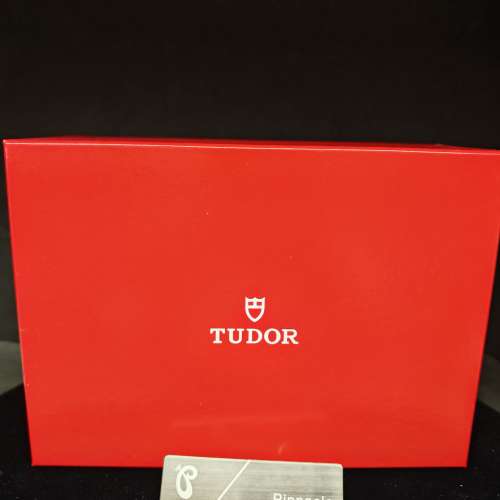 原裝】Tudor 帝舵 現代款黑色手錶盒 連原裝紅色外紙盒 (有瑕疵)
