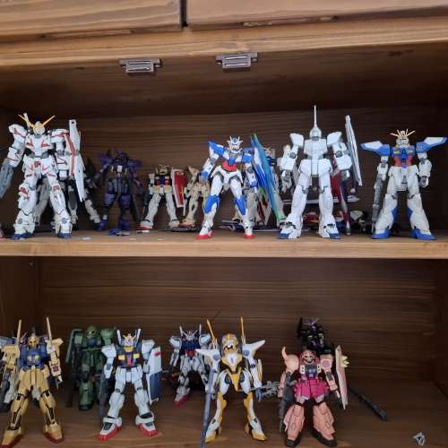 放超過20部高達模型$700全清