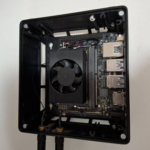 Nvidia seeed studio Jetson Orin NX 16GB  連 1tb Samsung SSD 無線藍芽WI-FI天線