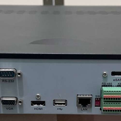 八成新 海康威視 Hikvision DS-8616N-ST 16路NVR數位硬碟錄影機 主機一台